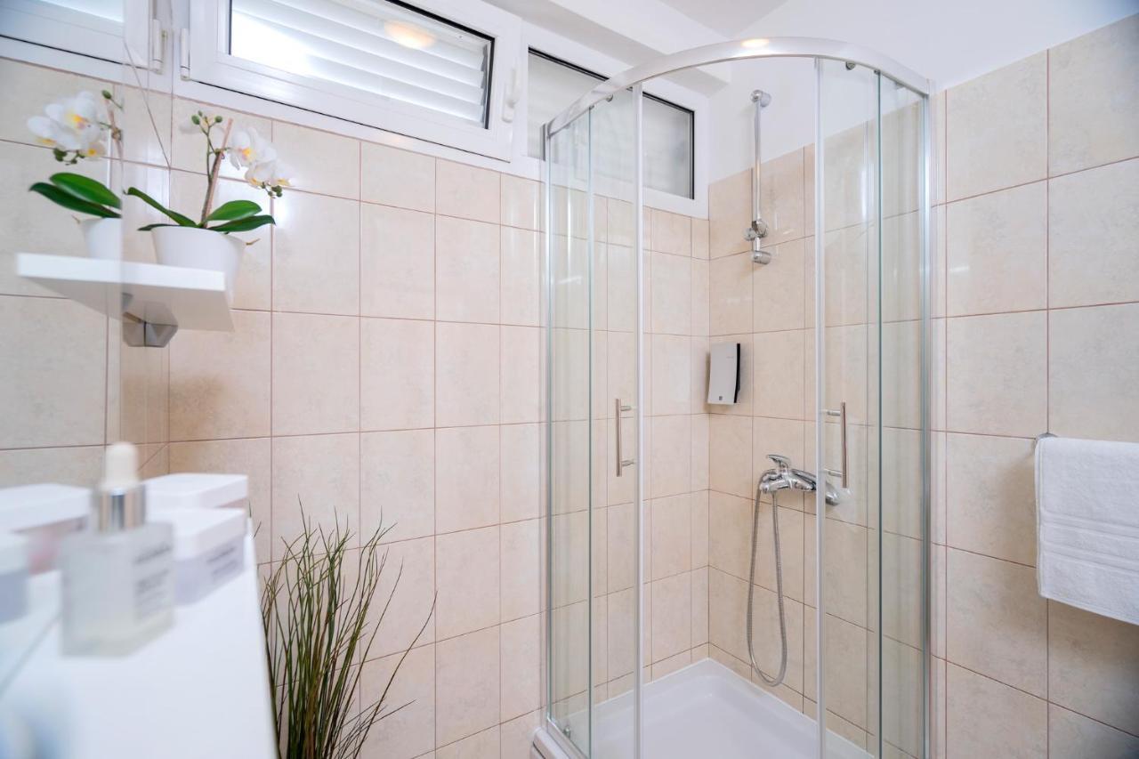 Novak Guesthouse - Zf Hvar Χβαρ Εξωτερικό φωτογραφία