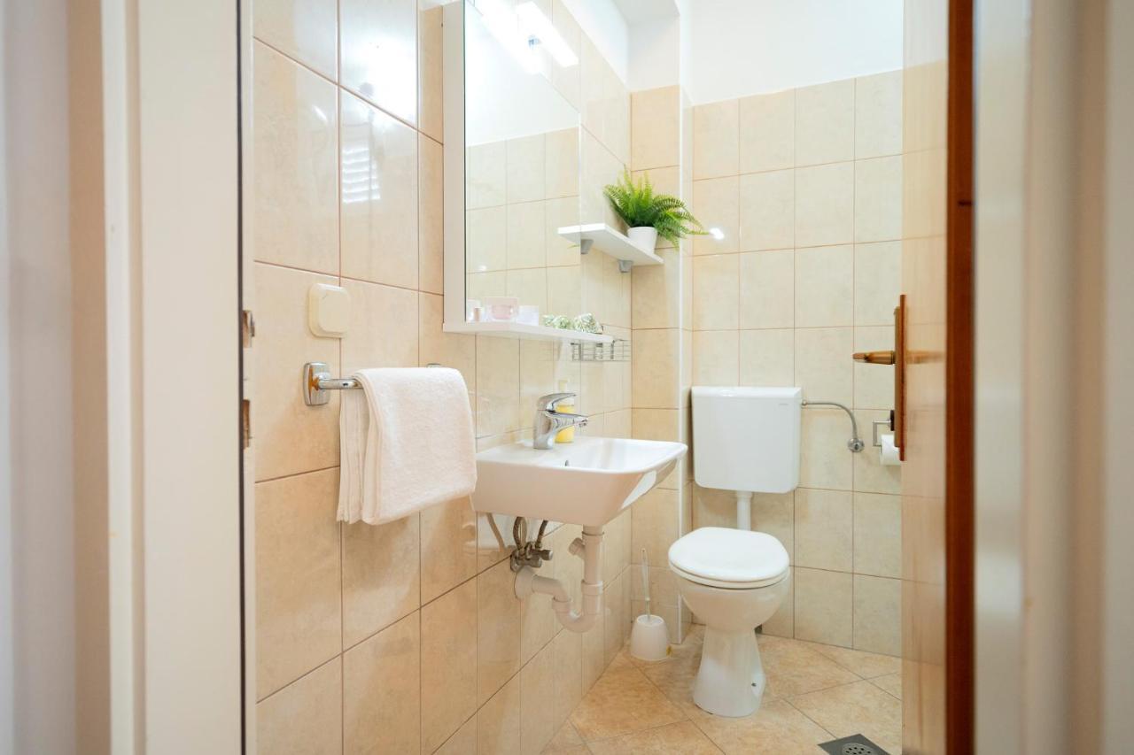 Novak Guesthouse - Zf Hvar Χβαρ Εξωτερικό φωτογραφία