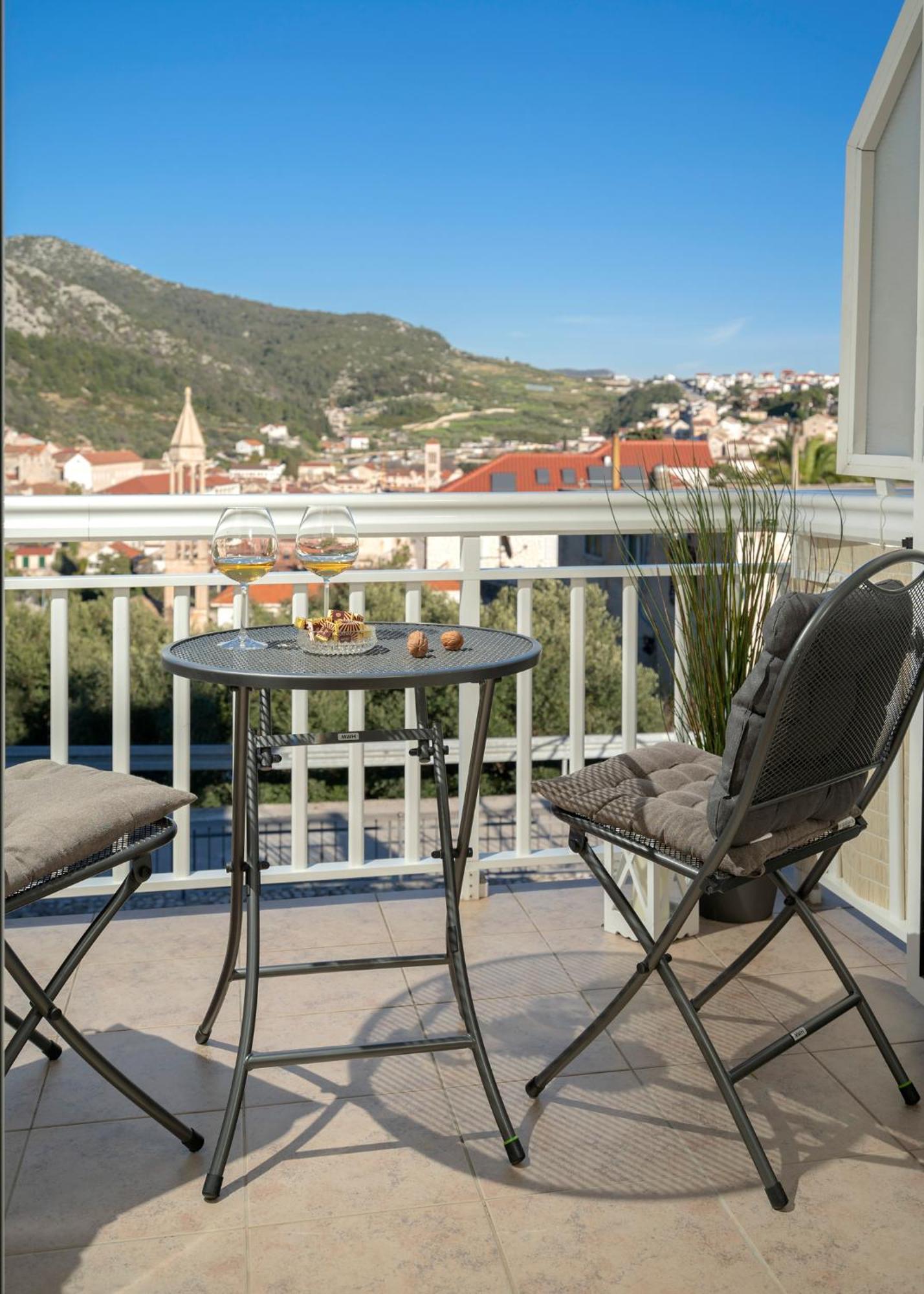 Novak Guesthouse - Zf Hvar Χβαρ Εξωτερικό φωτογραφία